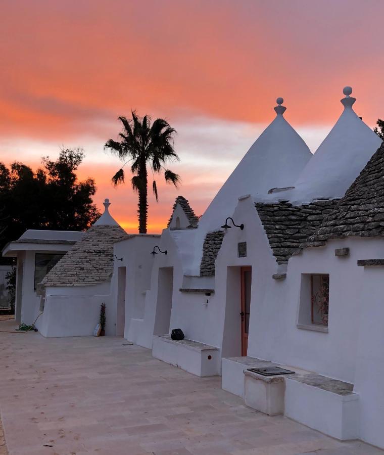 Trullo Panna Fragola - Exclusive Four Bedroom Villa & Private Pool Martina Franca Bagian luar foto