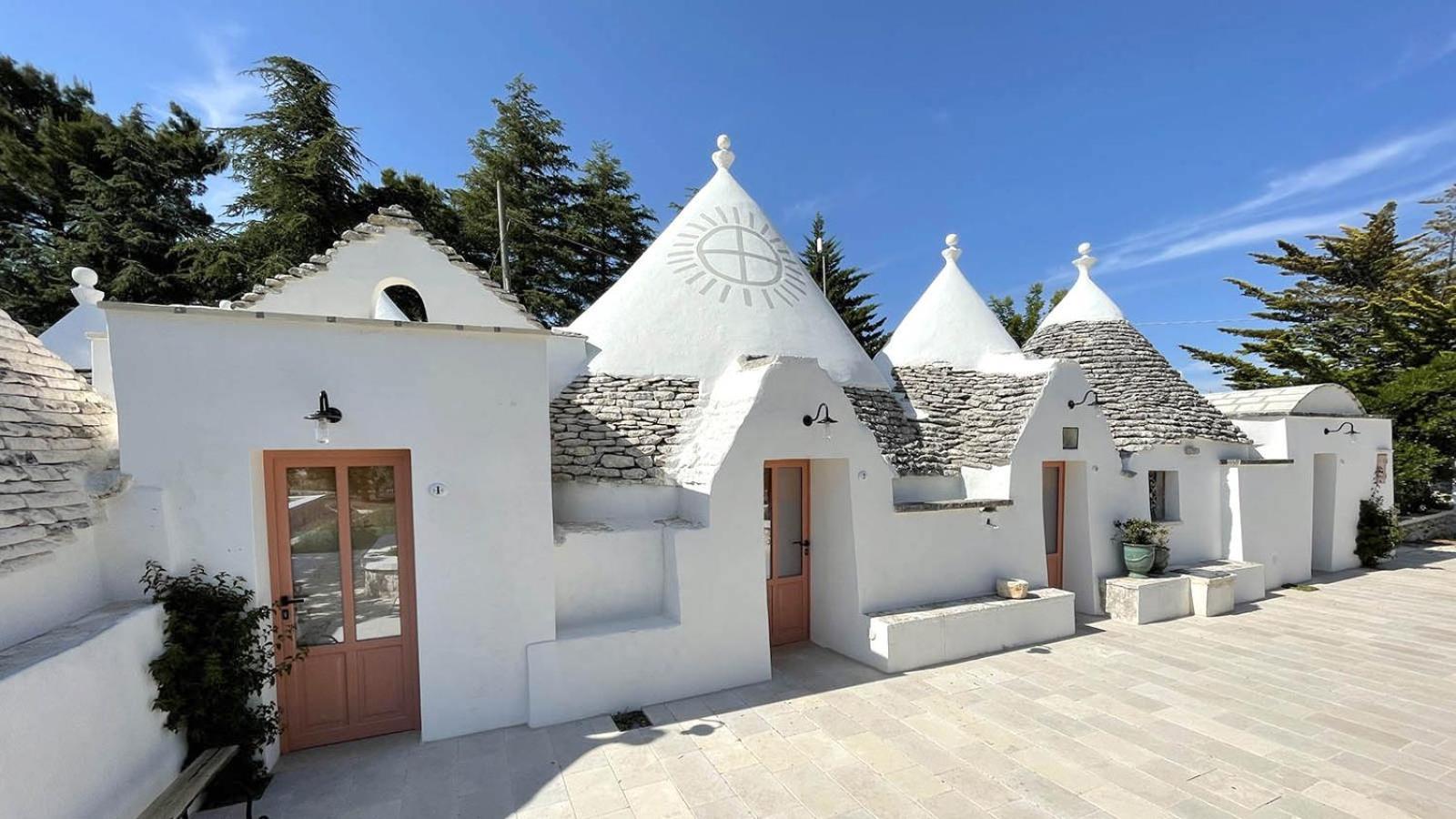 Trullo Panna Fragola - Exclusive Four Bedroom Villa & Private Pool Martina Franca Bagian luar foto