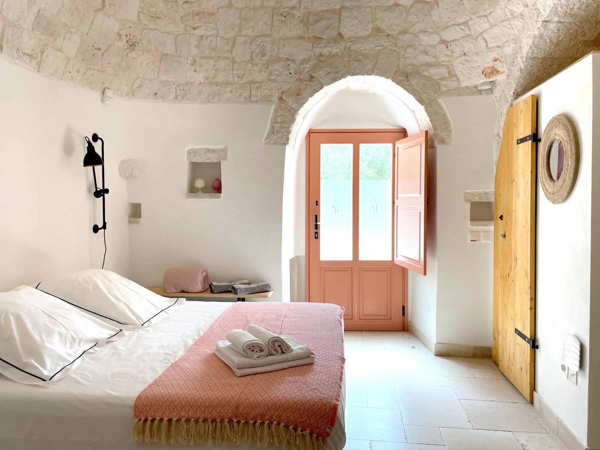 Trullo Panna Fragola - Exclusive Four Bedroom Villa & Private Pool Martina Franca Bagian luar foto